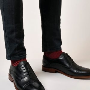 LUC465 Black Oxford Wing Cap Brogue Shoes