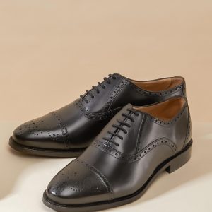 LUC469 Black Leather Batcombe Tie Shoes
