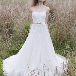 LUC446 Embroidered Soft Tulle Wedding Dress